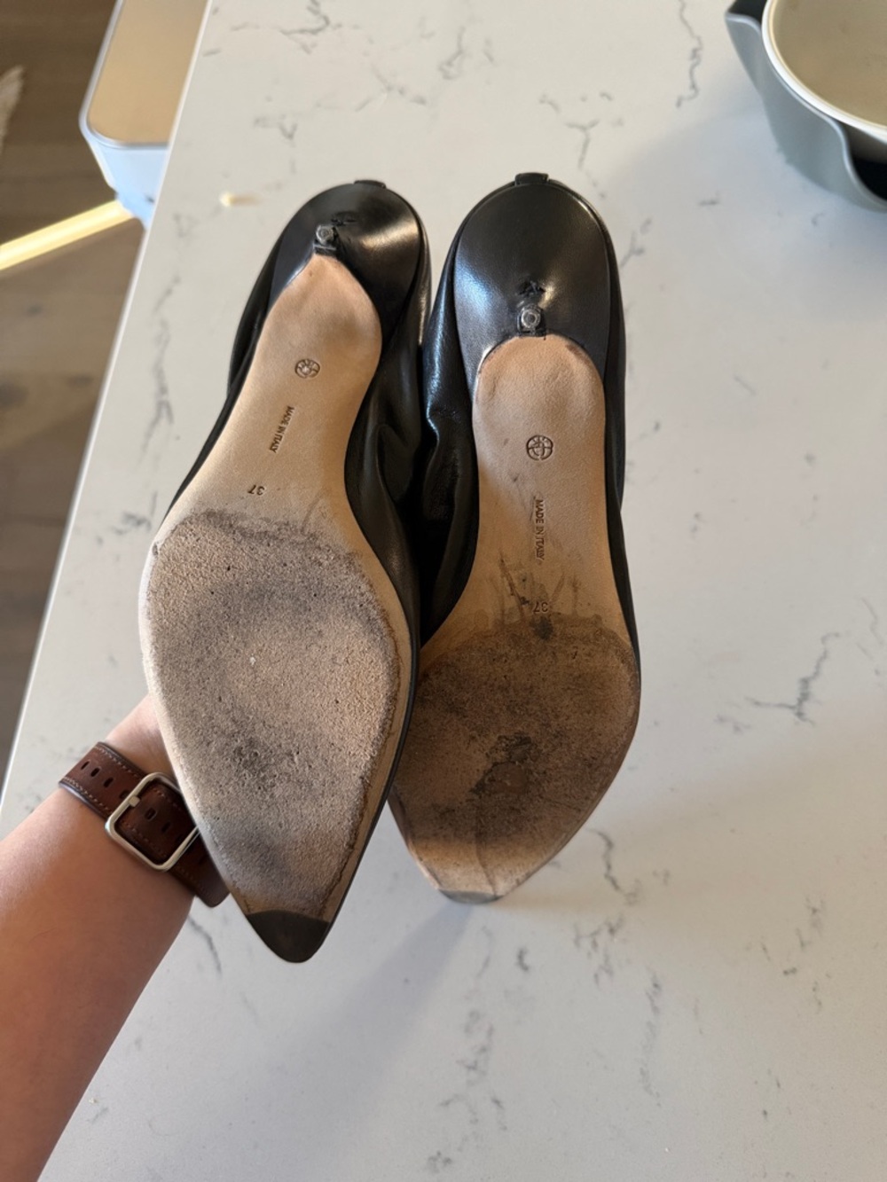 The Row Liisa Pump in Black - Picture 5 of 8